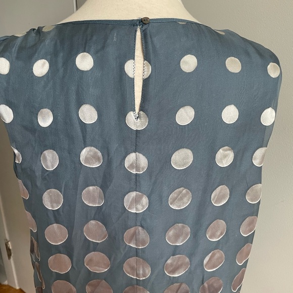 Max Studio Silk Sleeveless Top In Shades Of Blue, Grey, Silver, Size L - Picture 7 of 12